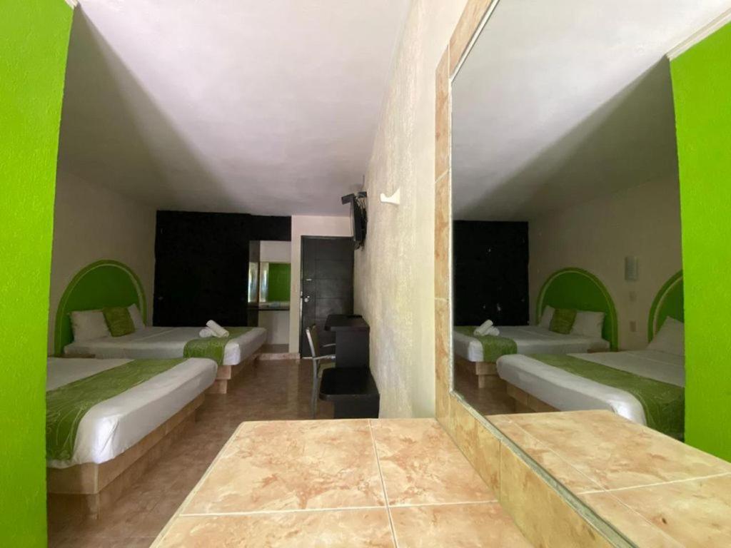 Hc International By R&T Hotel Cancún Eksteriør billede