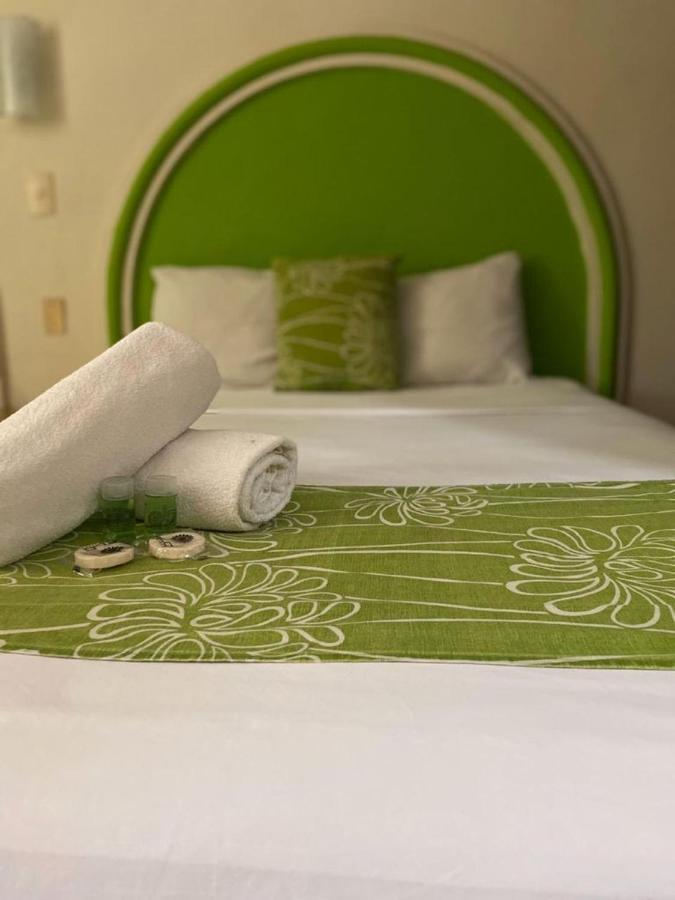 Hc International By R&T Hotel Cancún Eksteriør billede